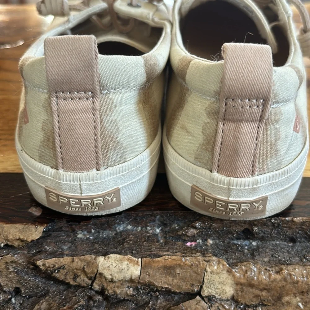 Sperry or taupe size